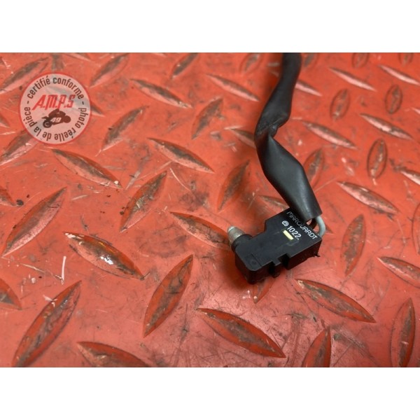 Contacteur de frein avant 