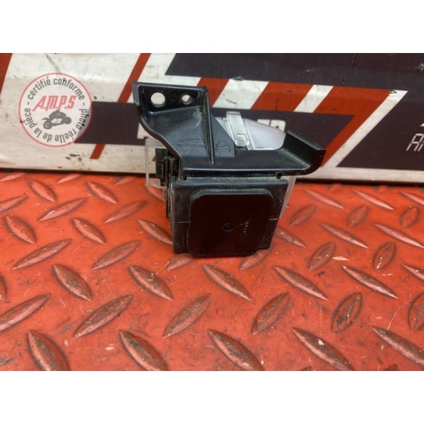 Relais de démarreur 