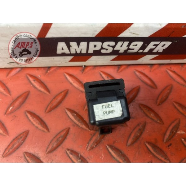 Relais pompe a essence 