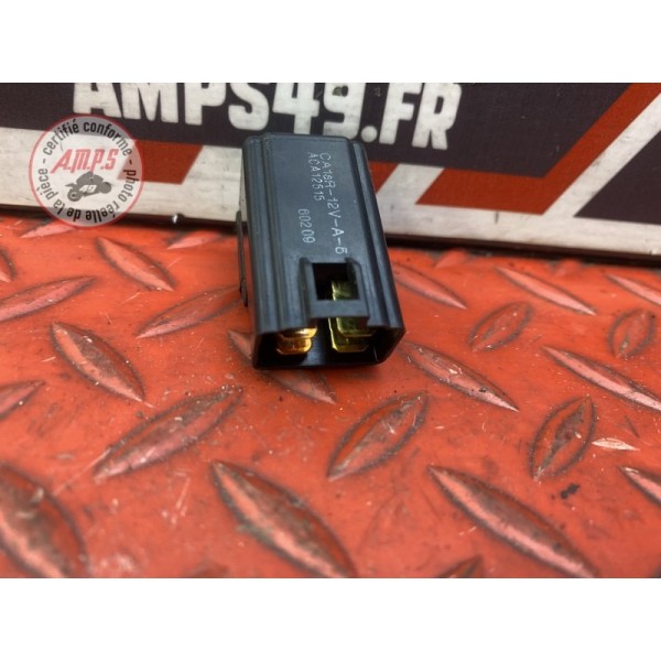 Relais pompe a essence 