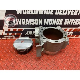 Cylindre piston avant