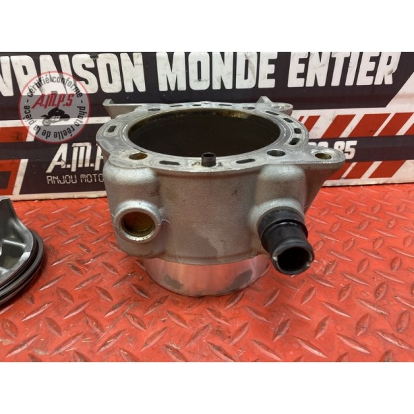 Cylindre piston avant 