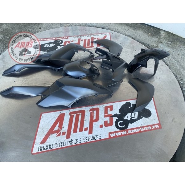 Kit carénage repeint 