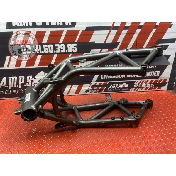 Cadre avec carte grise 