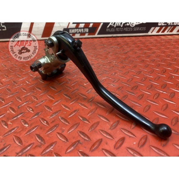 Maitre cylindre d'embrayage 