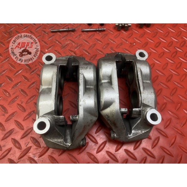 Paire d'étrier de frein avant 