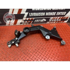 Platine repose pied droite 