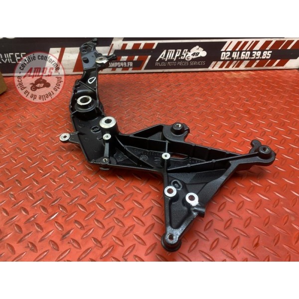 Platine repose pied droite 