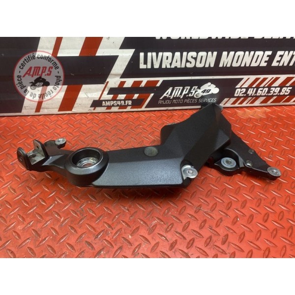 Platine repose pied gauche