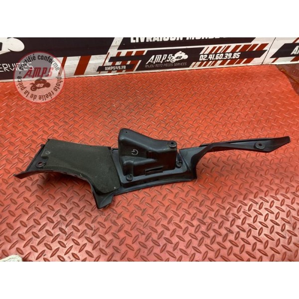 Cache interieur de tete de fourche gauche 