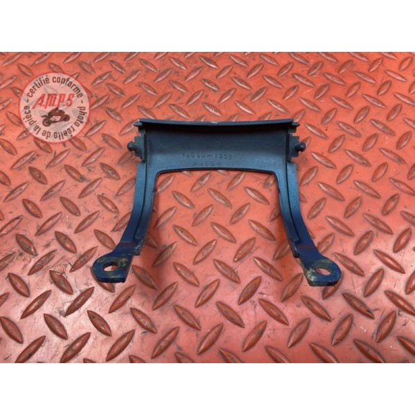 Cache plastique sous feu arrière 