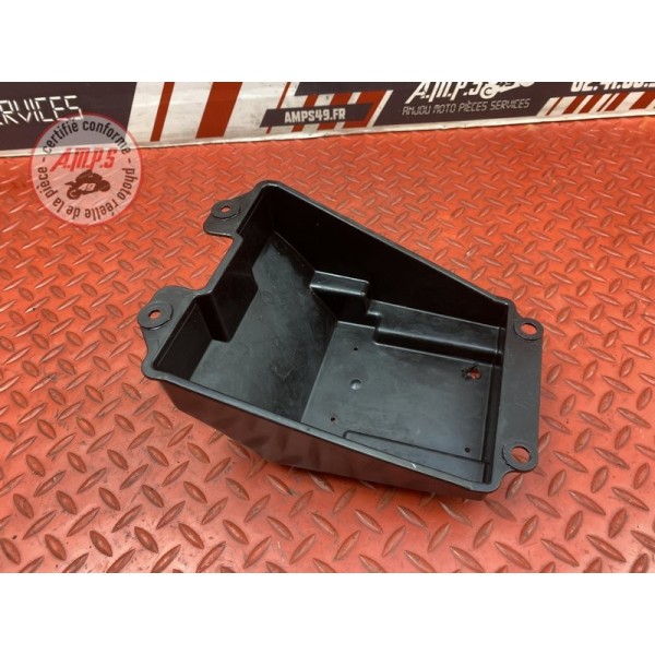 Cache plastique sur batterie 