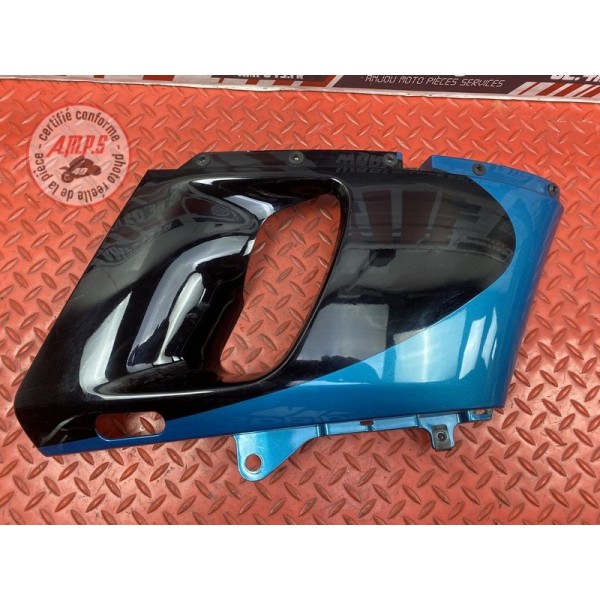 Flanc de carénage droit 