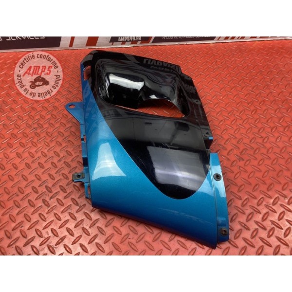 Flanc de carénage droit 