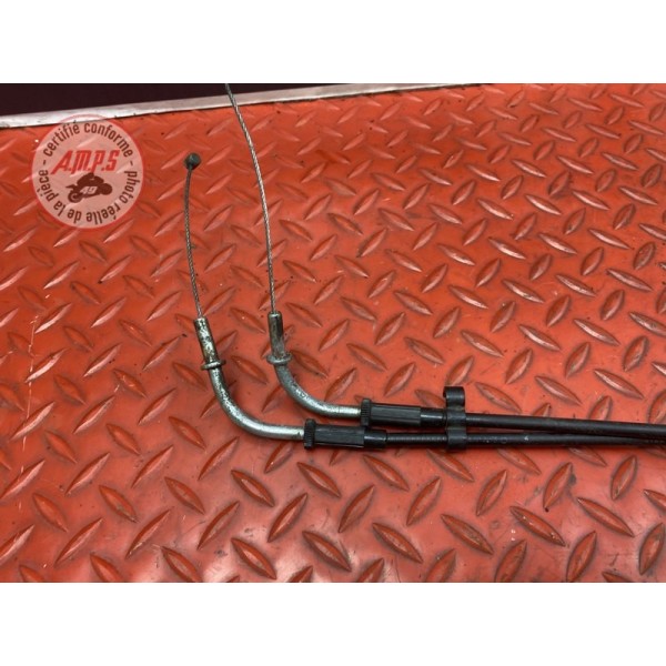 Cable d'accélérateur 