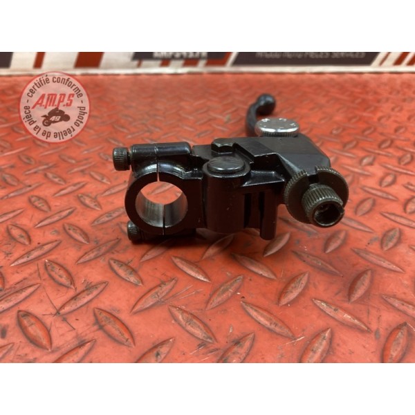 Cocotte d'embrayage avec levier 