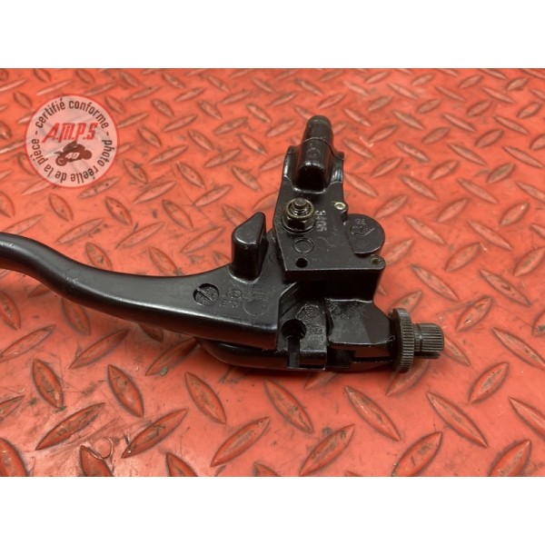 Cocotte d'embrayage avec levier 