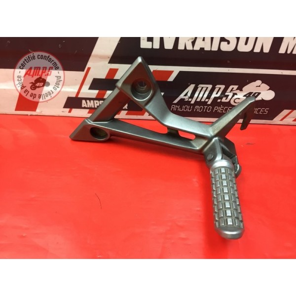Platine repose pied passager gauche