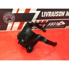 Support de garde boue avant 