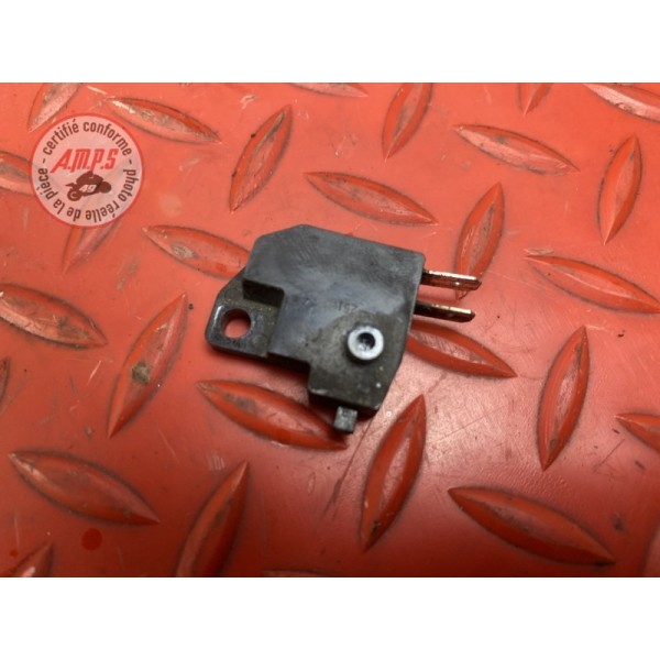 Contacteur de frein avant 