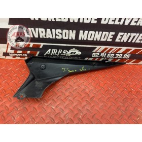 Cache plastique avant sous selle D 