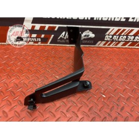 Cache plastique sur bras oscillant 