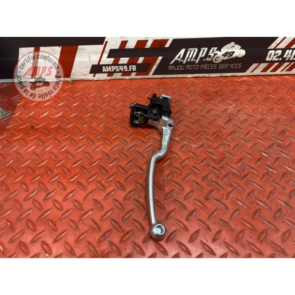 Cocotte d'embrayage avec levier 