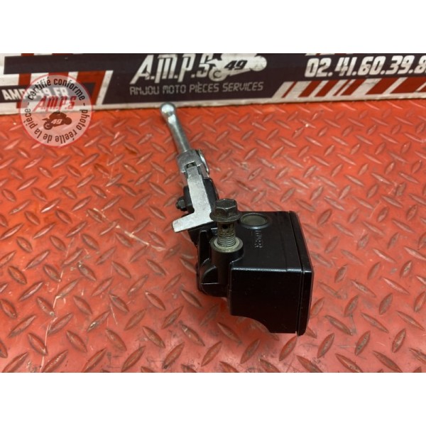 Maitre cylindre de frein avant 