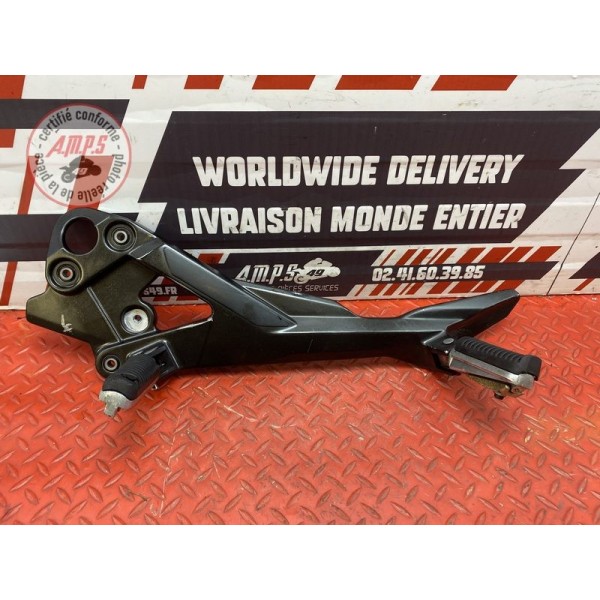 Platine repose pied gauche