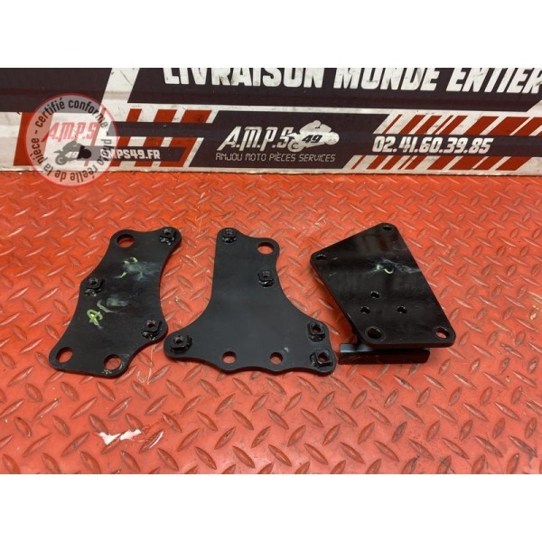 Support de plaque ar sur axe bras ocillant 