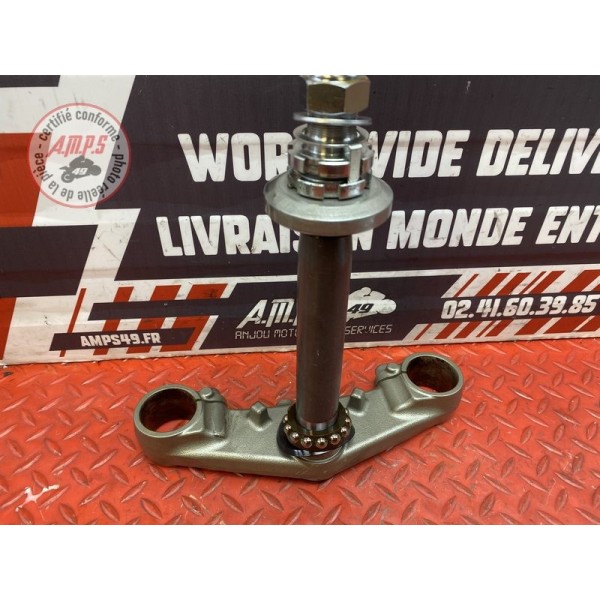 Te de fourche inférieur