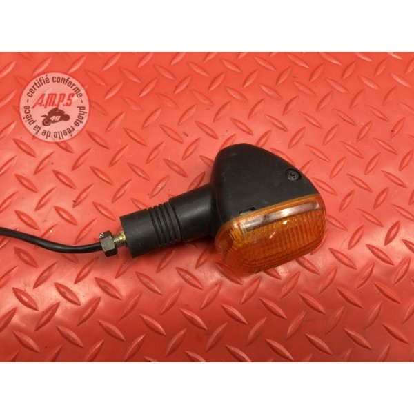 Clignotant avant droit 