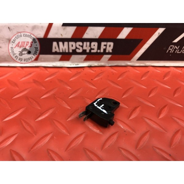 Contacteur de frein avant