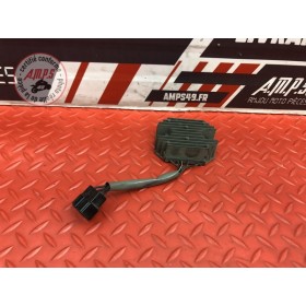 Regulateur de tension