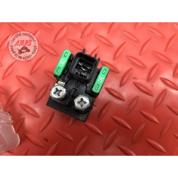 Relais de démarreur 