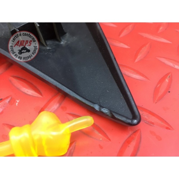 Cache plastique sous selle gauche 