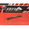 Axe de roue arriere 
