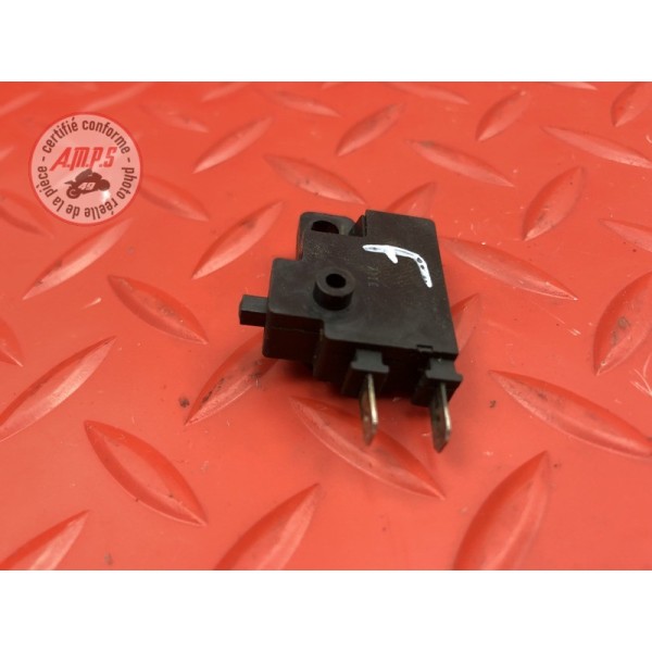 Contacteur de frein avant 