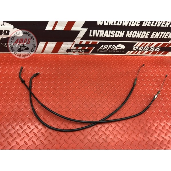 Cable d'accélérateur