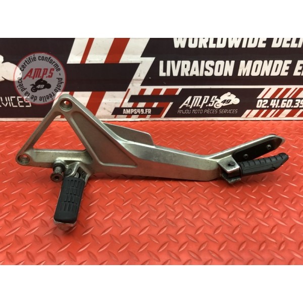 Platine repose pied gauche