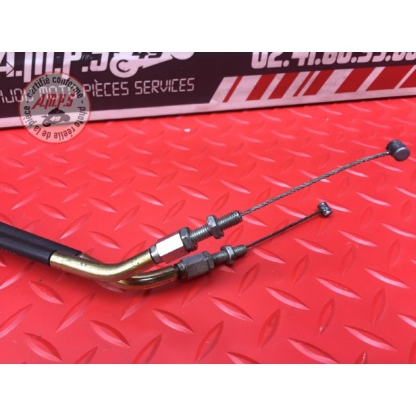 Cable d'accélérateur 