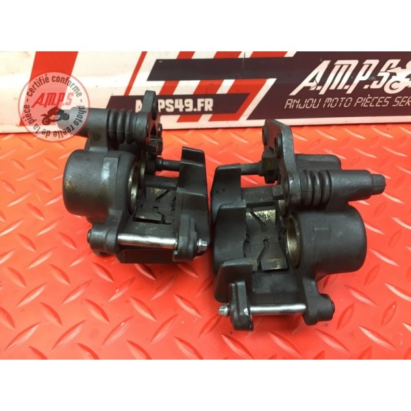 Paire d'étrier de frein avant 