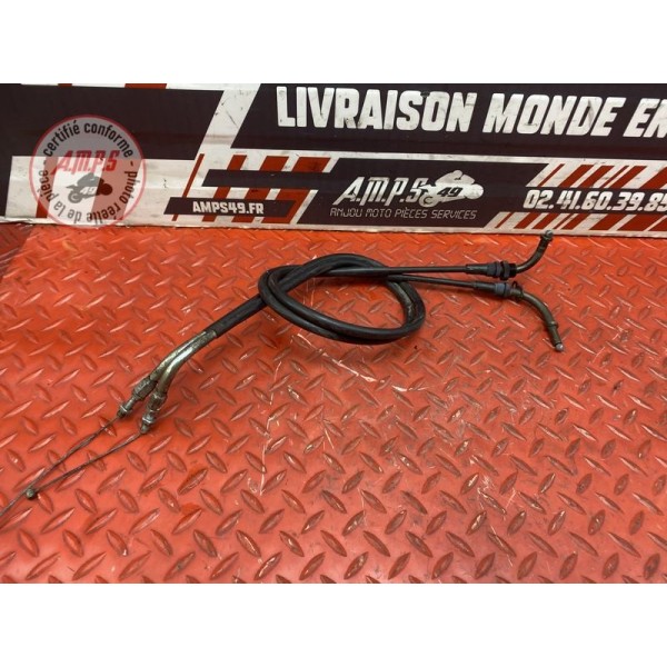 Cable d'accélérateur