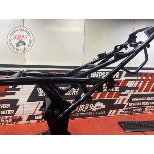 Cadre avec carte grise 