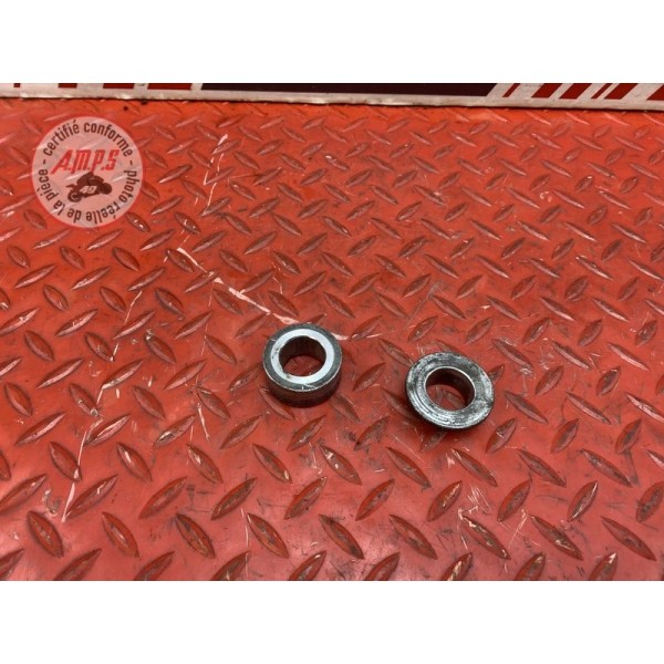 Entretoise d'axe de roue arriere 