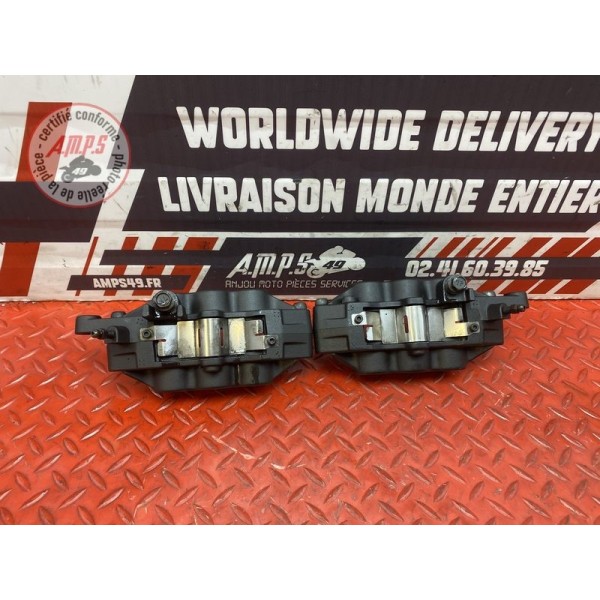 Paire d'étrier de frein avant 