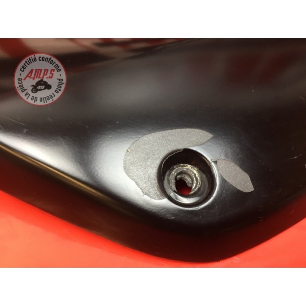 Cache plastique avant gauche 