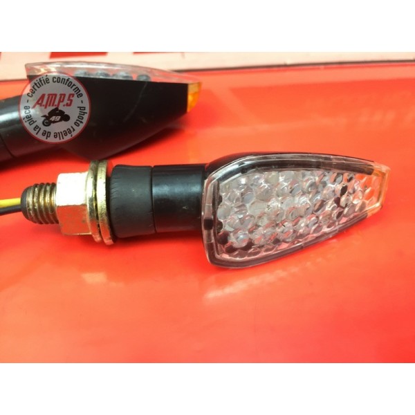 Paire de clignotant adaptable 