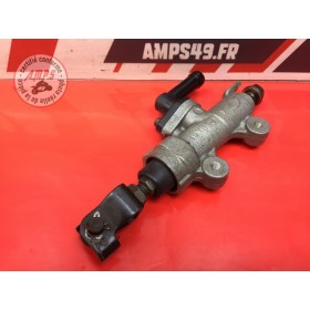 Maitre cylindre de frein arriere 