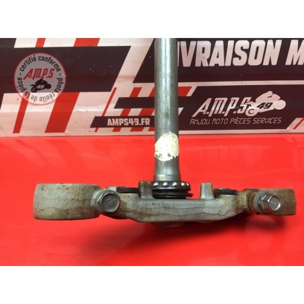 Te de fourche inférieur 